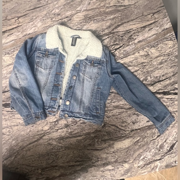 Girls Jean jacket - Picture 1 of 3